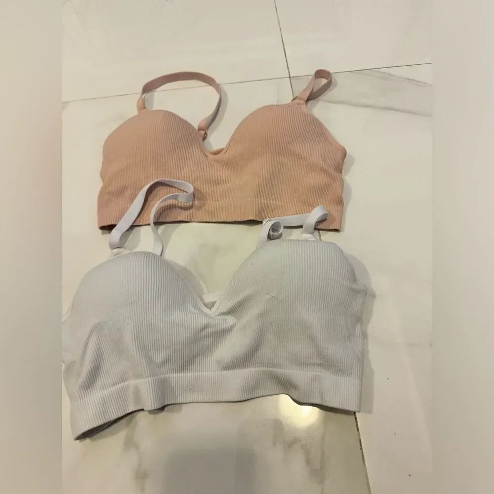 Sport bras #9 - Picture 3 of 5